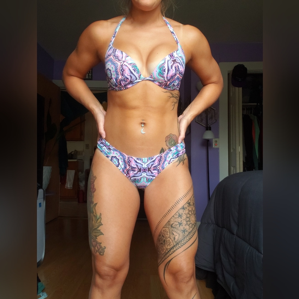 Victoria's secret push up bikini and full coverage bottoms